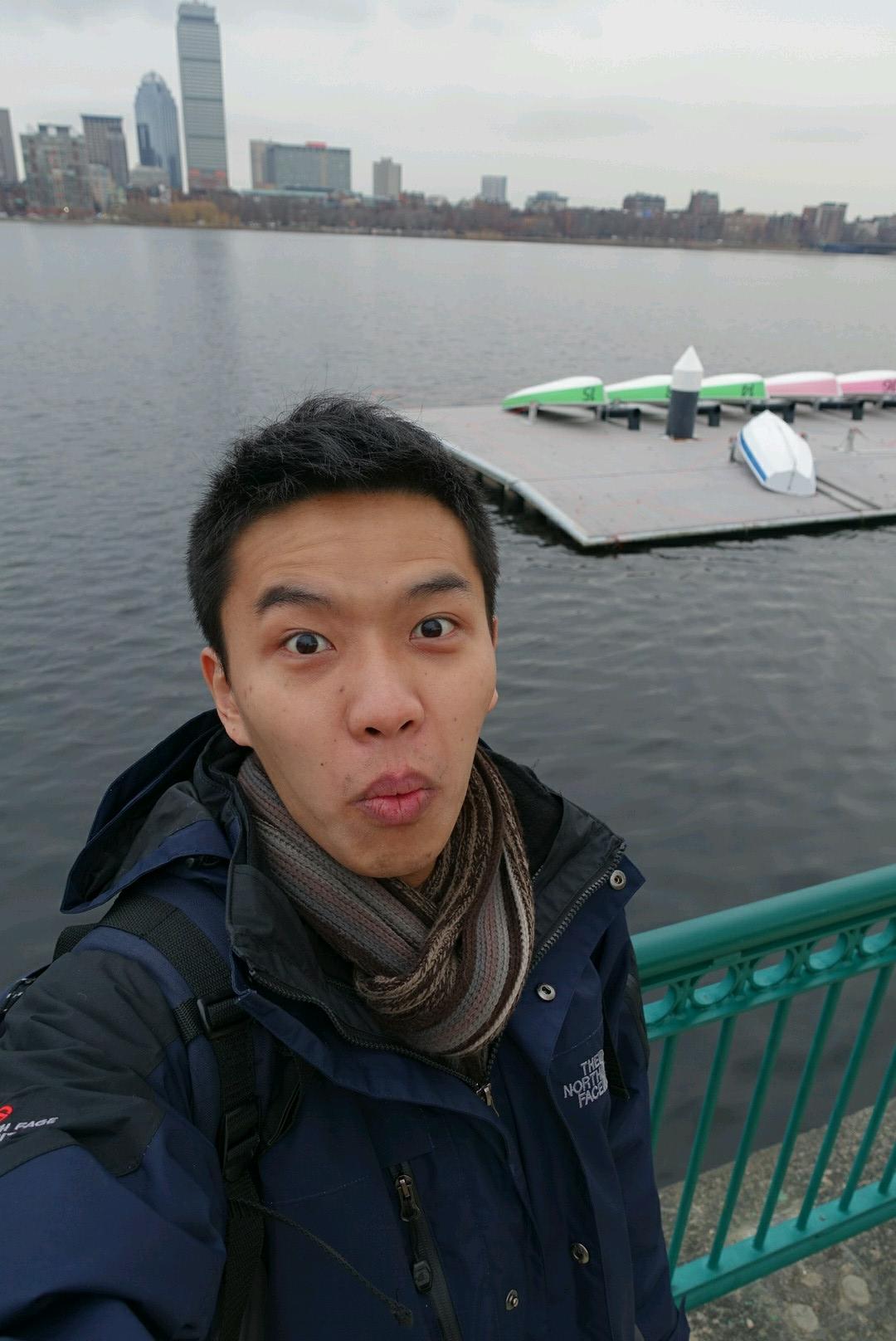 WeiLiLiao's profile picture. I want work to live!