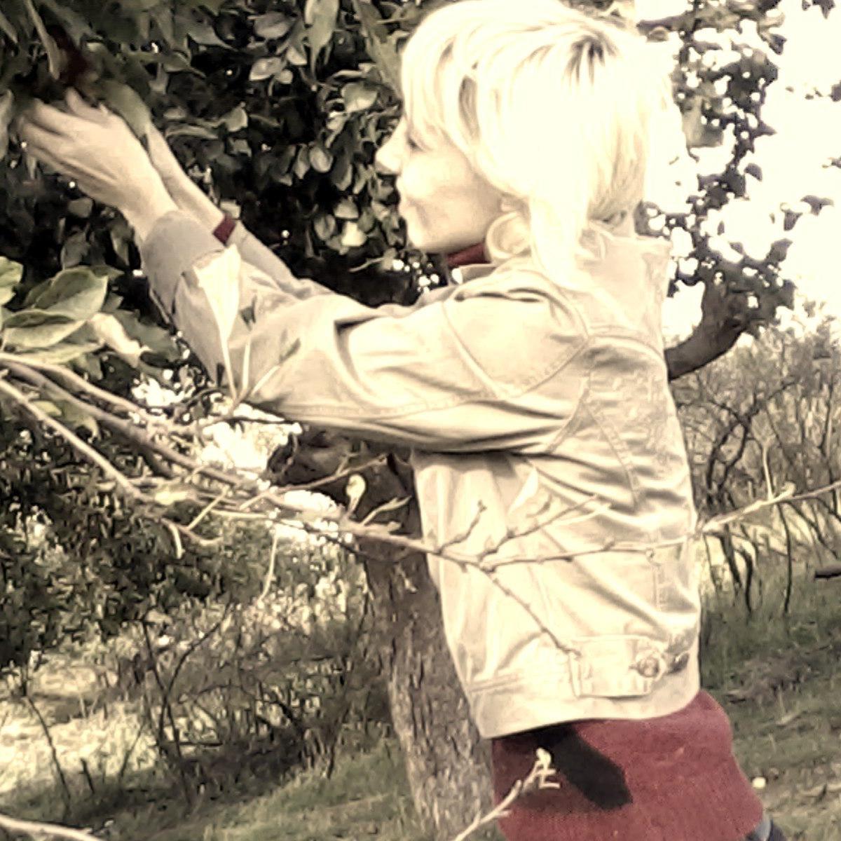 yuliya170788's profile picture. 