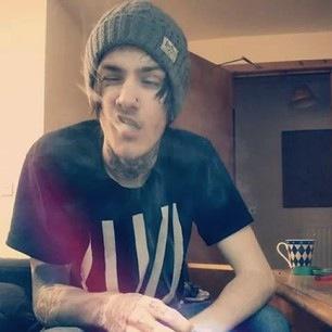 kawaiiking1's profile picture. im gage ~ single life ~ im gay ~ follow me k? k