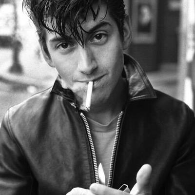 SongsFavourite's profile picture. Free follow