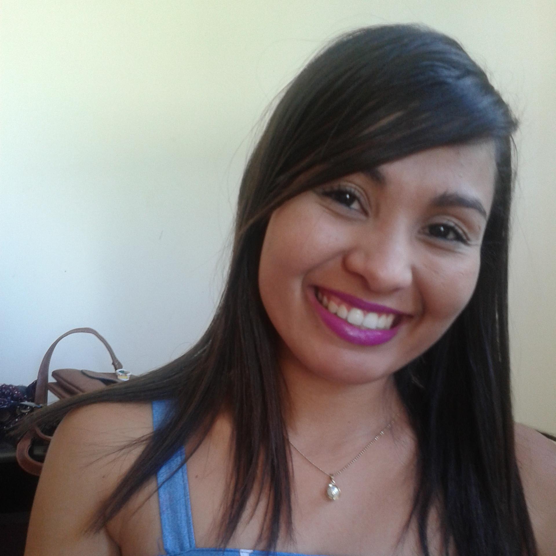 Estudante de administração UFPB, 22 anos, libriana. Sou um o quê? Um quase tudo.