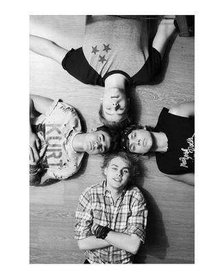 5sos Fam ♥♡♥ these boys thought me that im worth it ♥