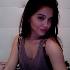 LyanaRPGDCB's profile picture. tout c'qui est supposé être mauvais me rends si bien