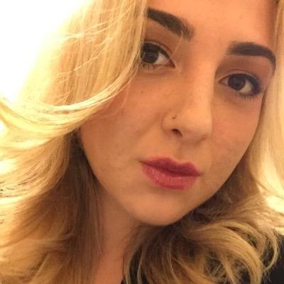 ElyseMarieVee's profile picture. Because you're dying to know what im thinking... 
Instagram: @elyse_in_wonderland