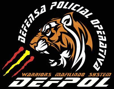 DEFPOL no es sólo un programa práctico de entrenamiento personal y colectivo, si no que profundiza en la materia de la Táctica Policial Operativa.