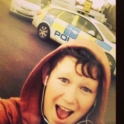 lewisgomer's profile picture. 