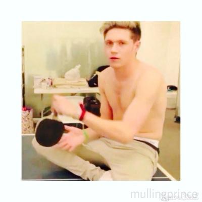 free follow from @mullingprince !