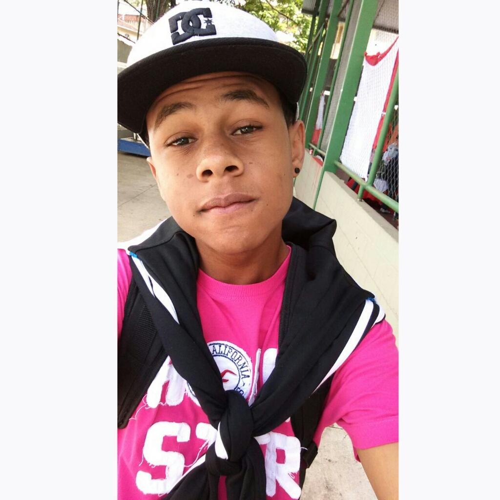 I just want peace of jah ✌
Whatsapp on : 31 8658-2170 '