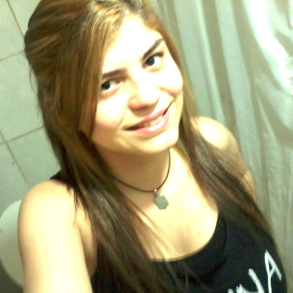 canalla..soñadora.. 2 fav y 1mg de @pabloalboran, Enamorada de J.P ♥, Alboranista e higuainista..encantada x piscu ♡ =P todo pasa por algo @pabloalboran ∞ ♥