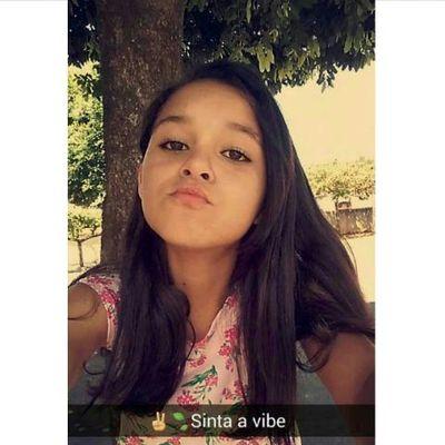 menina sonhadora