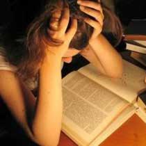 Para aqueles que são, serão ou continuarão sendo.#uepgdeprê hahaha  Café, livros, exercício, angústia, medo, gabarito, depressão, sono, crises. Junte-se a nós!