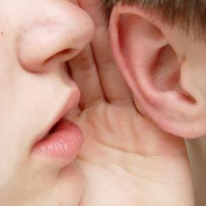 No se lo cuentes a nadie, CONTASELO A TODOS... Manda tu chisme o foto al md o a http://t.co/wGexoQu9Af      http://t.co/Z4okf15KUW