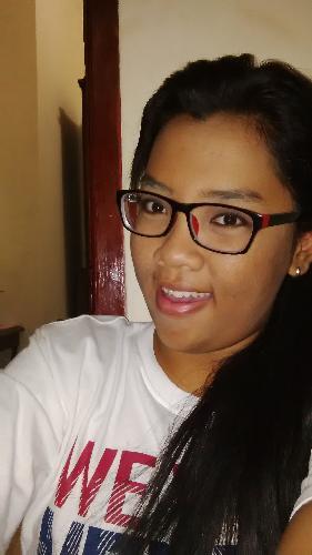 just a simple girl :)