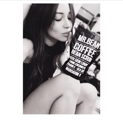 peazer_dani123's profile picture. hello! i'm danielle :) dancer/ model/ youtuber/ blogger/ londoner