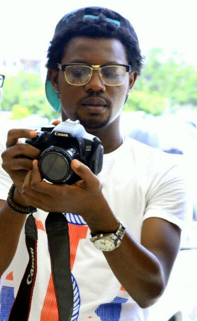 Photographer.. #Documentary #wedding #Event....    We speak Photography....    
 IG: LeshyPhotography