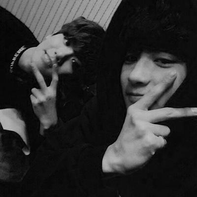 You're the best thing that someone like me could have 23.04 09.07 Baekhyunie, you're still the best, thank you.