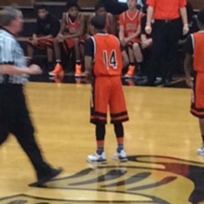 Easy5_'s profile picture. 