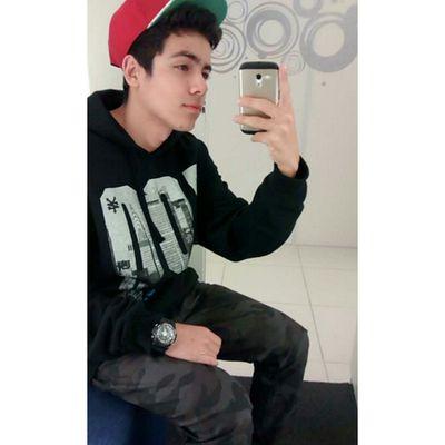 fé em deus e skate all day