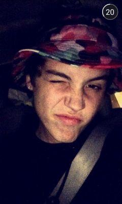 Hey love would you pls retweet my last retweets I got hacked and lost 8/12 + Dillon