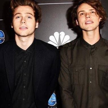 follow @notyourirwin or not i mean thats not punk rock tho @irwinsmess is also kinda cool