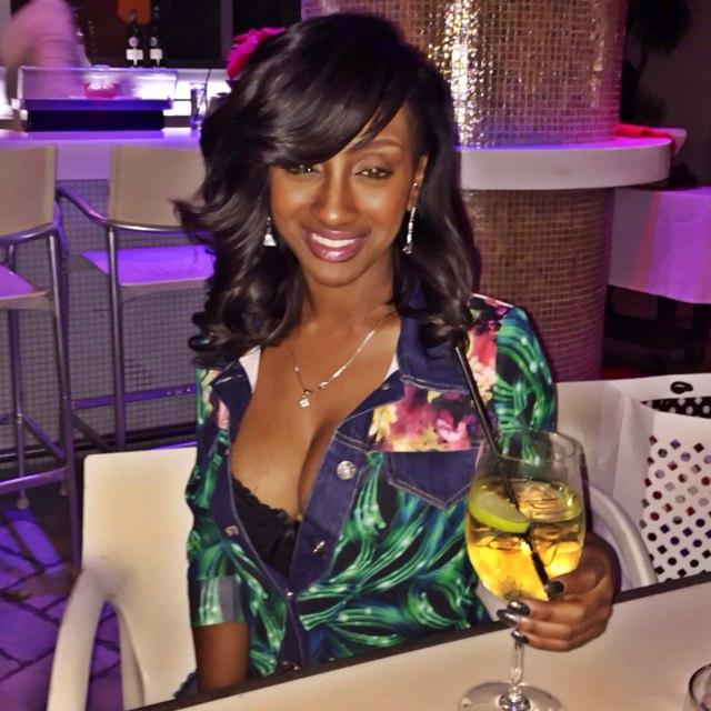 sunnymonroe305's profile picture. ✨✨CEO of Paper Dolls Online Shopping Experience...✨✨ #M.G.C. #SoRan-Dumb #PaperDoll #CEO #Stylist #Graduate @ilovepaperdolls
