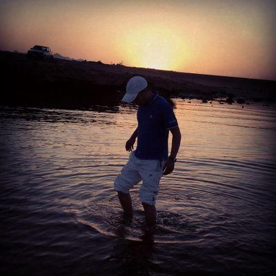 فنحن يا من ملكه لا يسلب....لذنا بجاهك الذي لا يغلب
