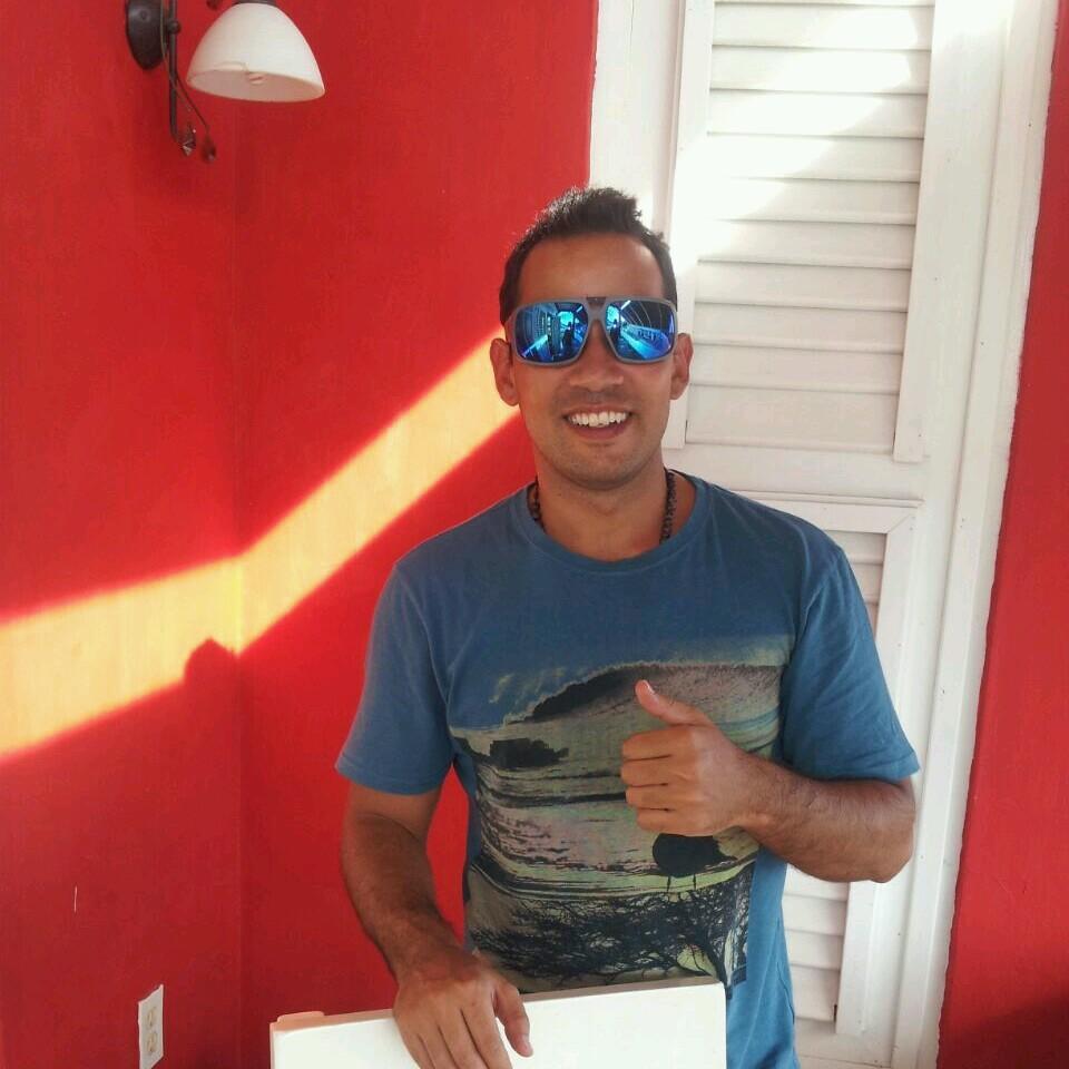 andresdpm's profile picture. Diseñador Grafico