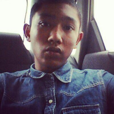 Call me acaii . Nak berkawan ✌ bukan nak berlawan  . Wechat id ⏩ acaii_