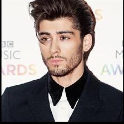 but bby running after u is like chasing the clouds.. || a l0/5er +applebees folloe |semi hiatus school