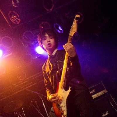音大卒の元バンドマン、金融業を辞め気がつけば3児の父。個別株は楽しみでつぶやきます。本当に大切なのは目標を決めて長期のポートフォリオを持つことだと思っております。