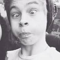 My name is Luke and i'm lame af. /rp/ /Bi/ new owner..