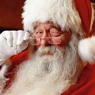 Entrego Regalos a los niños, Me dicen Santa, Papá Noel, Viejito pascuero o como quieran llamarme.