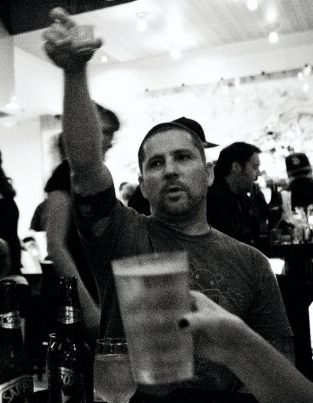 Husband/Dad/Skateboarding Aficionado/iPhoneographer/Music Snob/Sushi Junkie/Awesomeness Model https://t.co/Xad6OIyQ40