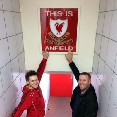 I'm a Dubliner living in Newbridge! A Dad & husband. Liverpool fanatic and mad for my Moto GP, WSBK!