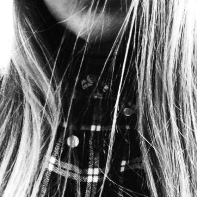 Aussie | 17 | Metal Head