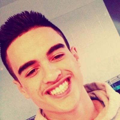Follow me et j'te Fback :)