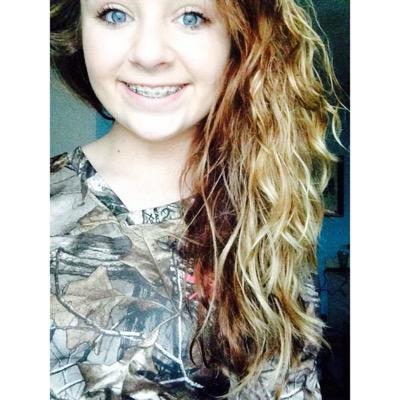 I come off strong , i fall asleep crying , i act like nothings wrong , but im really good at lying .