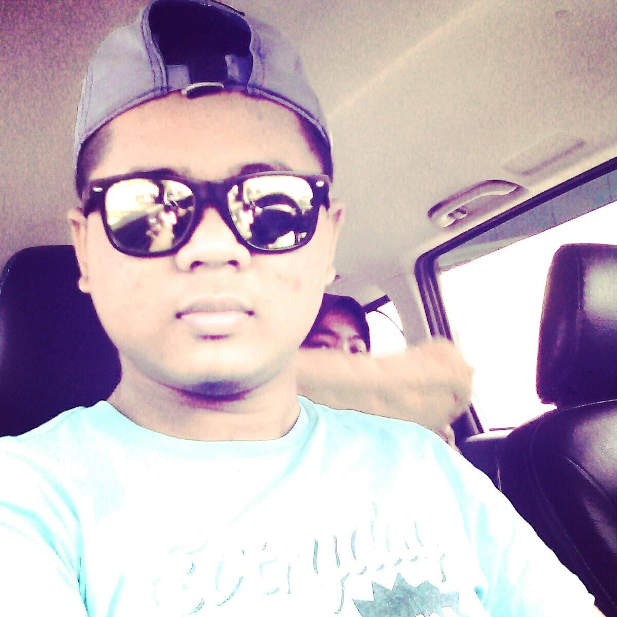 12 july aku d,lahir kan..MFNS LOVE.u all follow me,i can following u back(*^﹏^*)!!!!