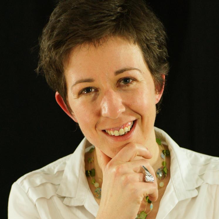 Psychologue clinicienne, membre de l'Acf-Belgique.
