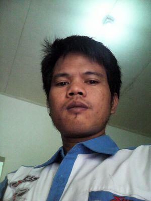 nurzenzein10's profile picture. 