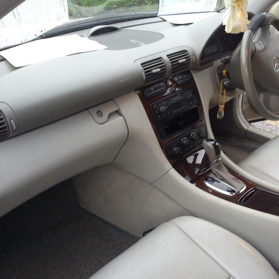 abdulrazaq1974's profile picture. 