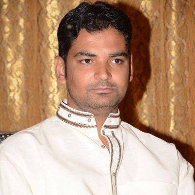 Ahmedgulzarpti's profile picture. ہارنا ہی تو نہیں سیکھا ہم نے