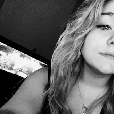 Lorna310614's profile picture. Basket, handball, rugby, foot, équitation, Eminem, tupac, biggie, Harry Potter, seigneur des anneaux. PSG ❤️ FCB