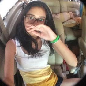 Parody @maudymikha. Always support Mikha Tambayong dan Bunda Deva Tambayong. Follback? Just Promote yaps :D