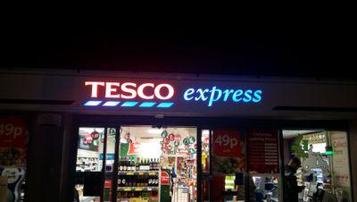 exp3352's profile picture. 