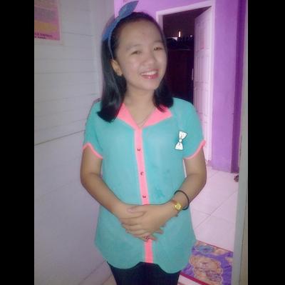 Jesus✝ ♥BigFams *Biology Education at Islamic University of Riau '14*