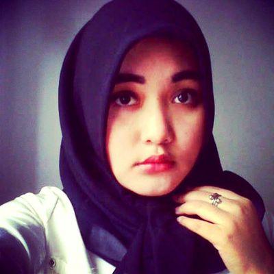 liadenanditha's profile picture. SAPMA PP, @234SCSerang | owner aliashop|path : lia ramadhani / instagram Line : liaramadhaniaksa. Memmber Of Oriflame