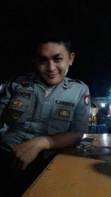 Hidup kita di bentuk oleh pikiran kita sendiri☺
