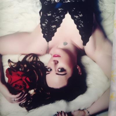 tartyturtle's profile picture. I am mother to three kids that i love more than anything