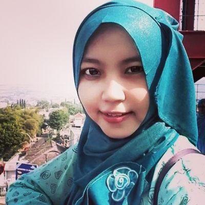 kejujuran adalah hal trpenting dlm hdup,.